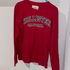 Men’s Medium Hollister Long Sleeve Tee in Red